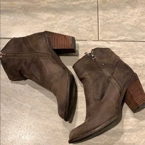 Brown super comfy booties